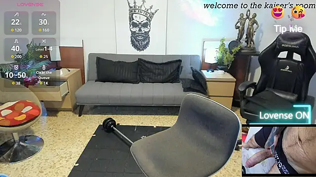 Kaiser679xh online show from January 11, 2026, 5:47 am