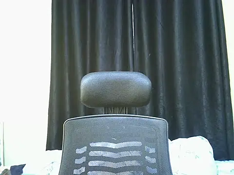 Horny-slut  online show from September 18, 2025, 5:54 am