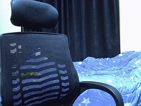 Horny-slut  online show from February 8, 2026, 6:27 pm