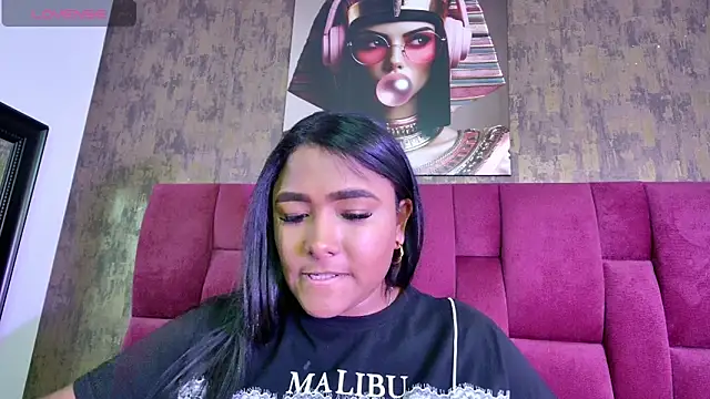 nicole  parker1 online show from November 15, 2025, 6:45 pm