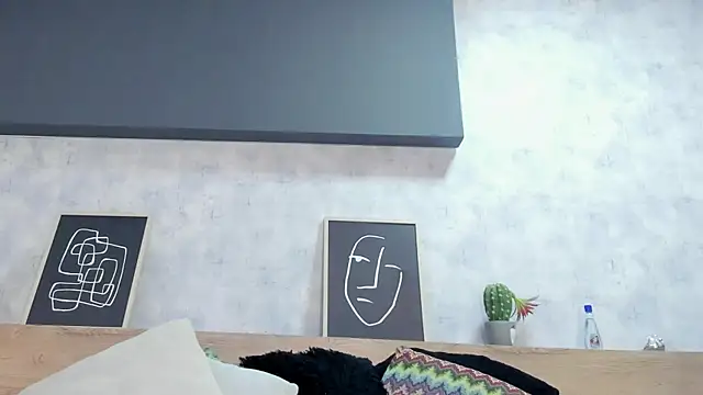 karina gomez 18 online show from April 8, 2026, 11:22 am