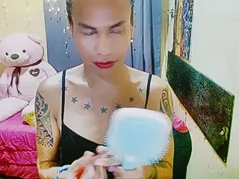 Indaypakay ts online show from November 3, 2025, 4:07 am