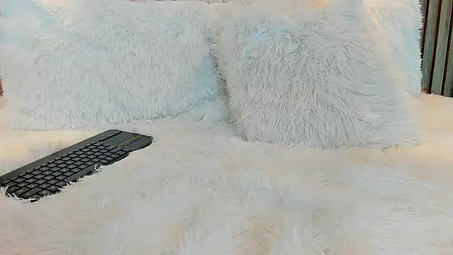 Nanda Vixen online show from February 27, 2025, 5:07 am