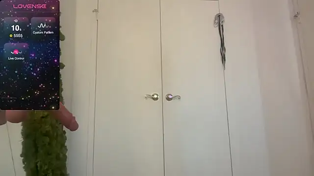 Snapshot of FKAGoddess chatting on January 15, 2025, 4:11 pm FKAGoddess online show from January 15, 2025, 4:11 pm