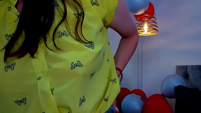 Nami sunny online show from September 21, 2025, 7:08 pm