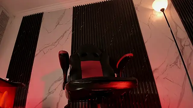 amber  blair online show from March 18, 2025, 11:53 pm