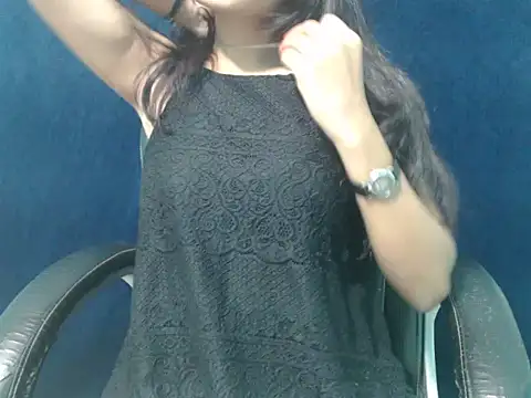 Yashi online show from November 25, 2025, 1:33 pm