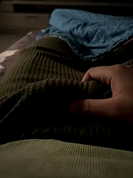 Snapshot of Your_daddy_544 chatting on December 19, 2025, 11:34 am Your daddy 544 online show from December 19, 2025, 11:34 am