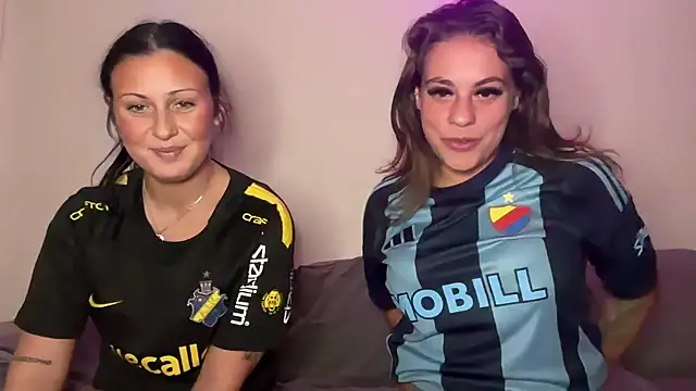 Dif-tjejen online show from September 18, 2025, 9:29 pm