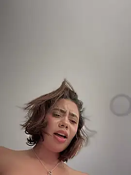 Snapshot of Aryrosee chatting on January 22, 2025, 4:55 am Aryrosee online show from January 22, 2025, 4:55 am