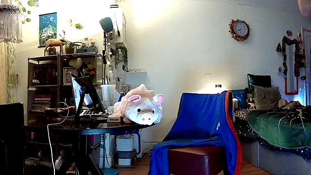 Snapshot of lextalon chatting on December 28, 2024, 7:44 am lextalon online show from December 28, 2024, 7:44 am