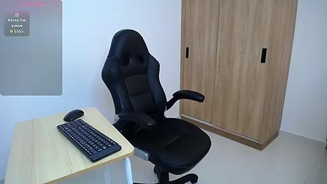 karoll marquez online show from January 7, 2026, 10:59 pm