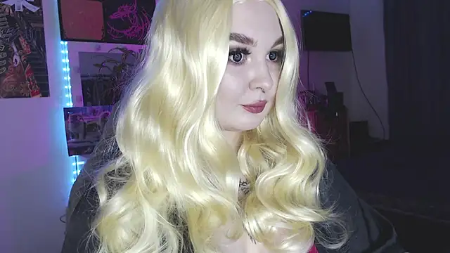 Snapshot of Greeenfriends6969 chatting on November 28, 2025, 8:53 pm Greeenfriends6969 online show from November 28, 2025, 8:53 pm