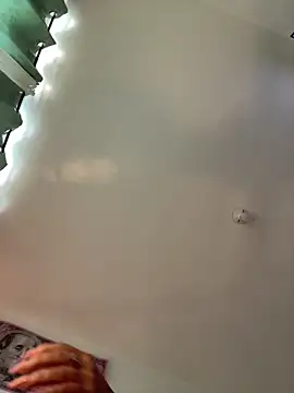 Snapshot of KristalJem chatting on March 1, 2026, 8:42 pm KristalJem online show from March 1, 2026, 8:42 pm