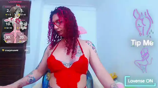Skarleth77 online show from February 7, 2025, 12:06 pm