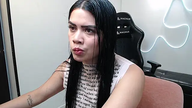 team dinamite69 online show from March 7, 2025, 2:23 pm