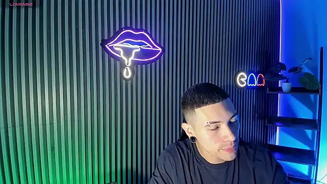 Jefer rick  online show from November 14, 2025, 12:09 pm