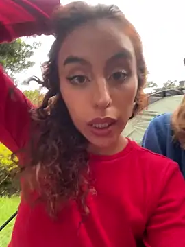 Katee Jones online show from April 18, 2026, 10:54 pm