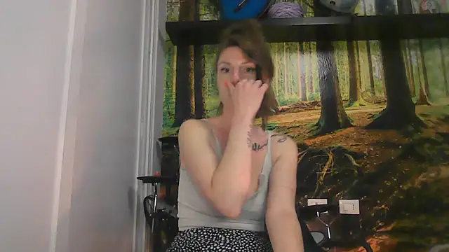 Snapshot of Feli_blue chatting on May 8, 2026, 8:29 am Feli blue online show from May 8, 2026, 8:29 am