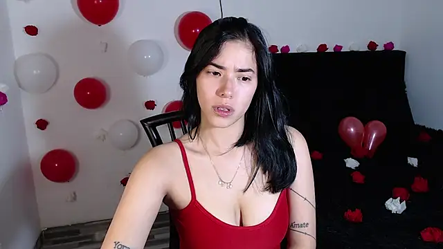 LESLIEBLACK  online show from February 15, 2025, 12:59 am