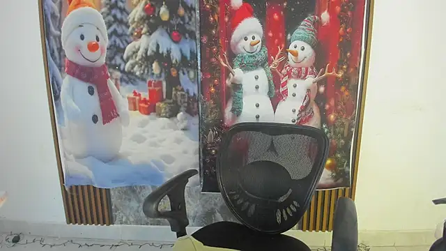 nicol jone1 online show from December 21, 2025, 12:57 am