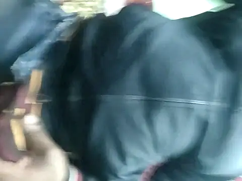 Snapshot of ShelfyOfferer chatting on February 27, 2025, 6:09 pm ShelfyOfferer online show from February 27, 2025, 6:09 pm