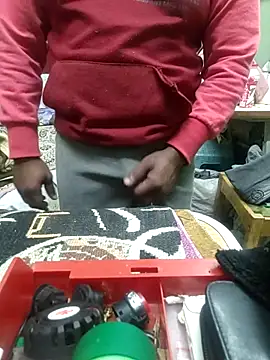 Snapshot of ShelfyOfferer chatting on February 17, 2025, 11:54 pm ShelfyOfferer online show from February 17, 2025, 11:54 pm