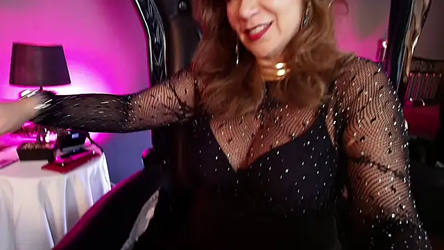 Snapshot of MelaniaKnauss chatting on February 2, 2026, 8:41 pm MelaniaKnauss online show from February 2, 2026, 8:41 pm