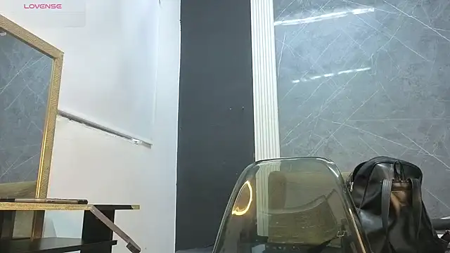 YummyDuooo online show from November 29, 2025, 12:05 pm