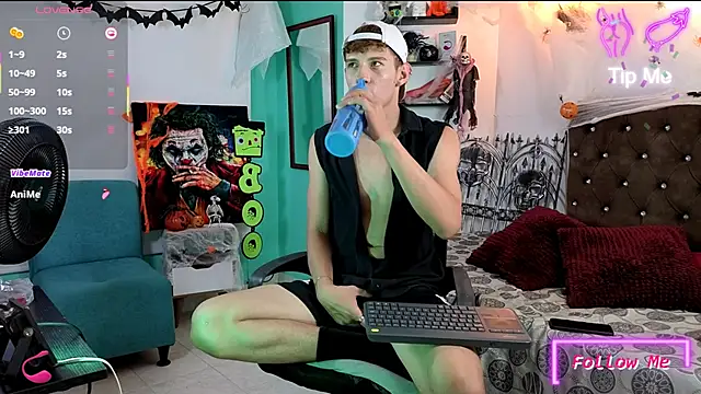 flowers18 online show from October 21, 2025, 9:47 pm