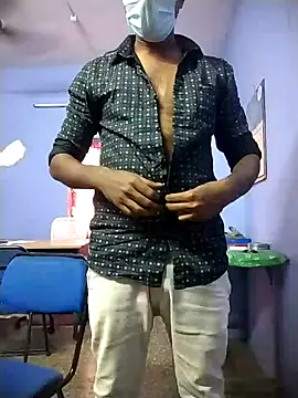 Tamilandteluguboy14 online show from January 18, 2025, 10:17 am