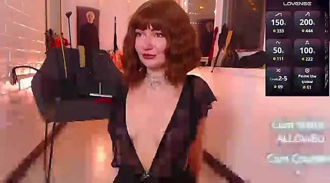 Sandralawrence online show from January 20, 2025, 8:07 pm