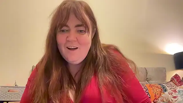 curvy-milf-abbie online show from December 9, 2024, 4:15 pm