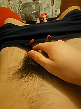 Snapshot of Azerty0911 chatting on February 26, 2026, 10:43 pm Azerty0911 online show from February 26, 2026, 10:43 pm