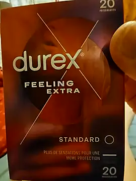 Snapshot of Azerty0911 chatting on January 7, 2026, 8:14 pm Azerty0911 online show from January 7, 2026, 8:14 pm