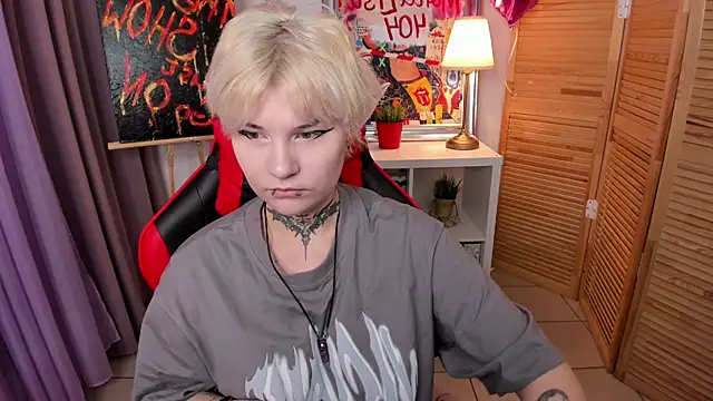 Snapshot of mekurisu chatting on March 16, 2025, 1:28 am mekurisu online show from March 16, 2025, 1:28 am