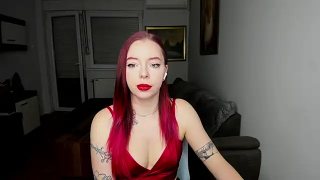 Martha Cameron online show from March 18, 2026, 12:36 am