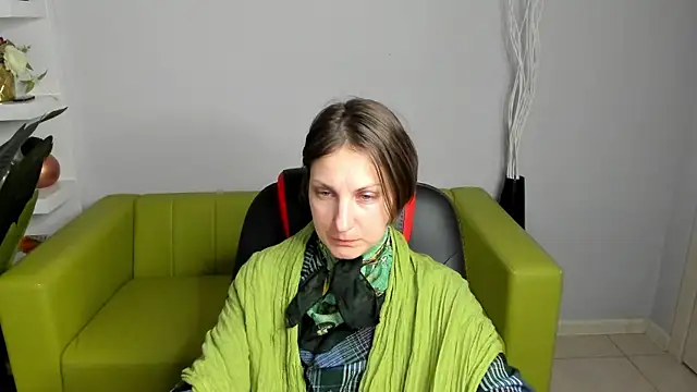Snapshot of AuroraScript chatting on January 11, 2025, 11:13 pm AuroraScript online show from January 11, 2025, 11:13 pm
