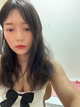 wt0314 online show from May 4, 2026, 12:47 am