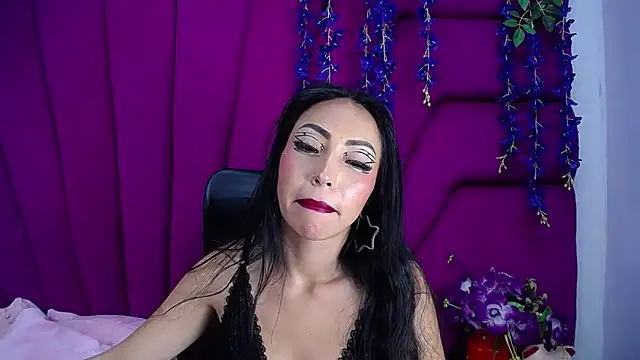 nathalia pink online show from May 13, 2026, 3:46 am