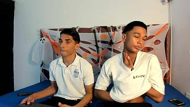 boys yourparty online show from October 22, 2025, 1:10 pm