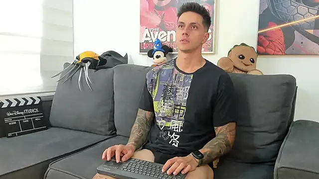 JeanBroc online show from December 18, 2025, 7:50 pm