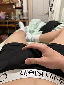 wistonchang2006 online show from March 20, 2025, 10:18 pm