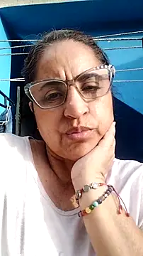 Yaya    11 online show from December 14, 2025, 9:53 pm