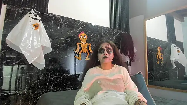 Yaya    11 online show from November 1, 2025, 4:52 am