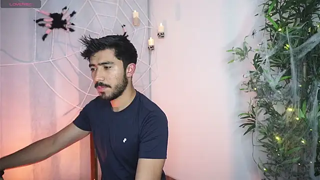 dam0n fr0st online show from October 15, 2025, 10:40 pm