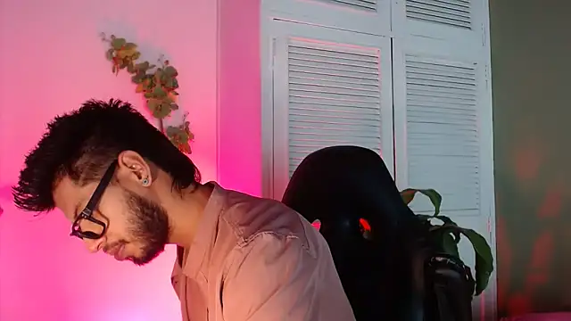 Colby brown03 online show from September 21, 2025, 7:08 pm