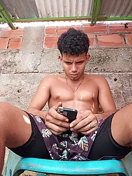 alex candela online show from December 16, 2025, 1:37 pm