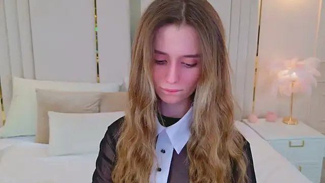 MarybethSnow online show from April 17, 2026, 5:16 pm