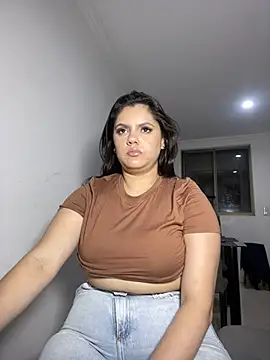 kimberlyhills1 online show from March 15, 2025, 3:18 am